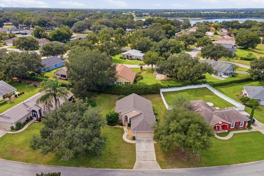 Single Family Residence at 81 GOLFVIEW CIR, UMATILLA, photo 40 of 50