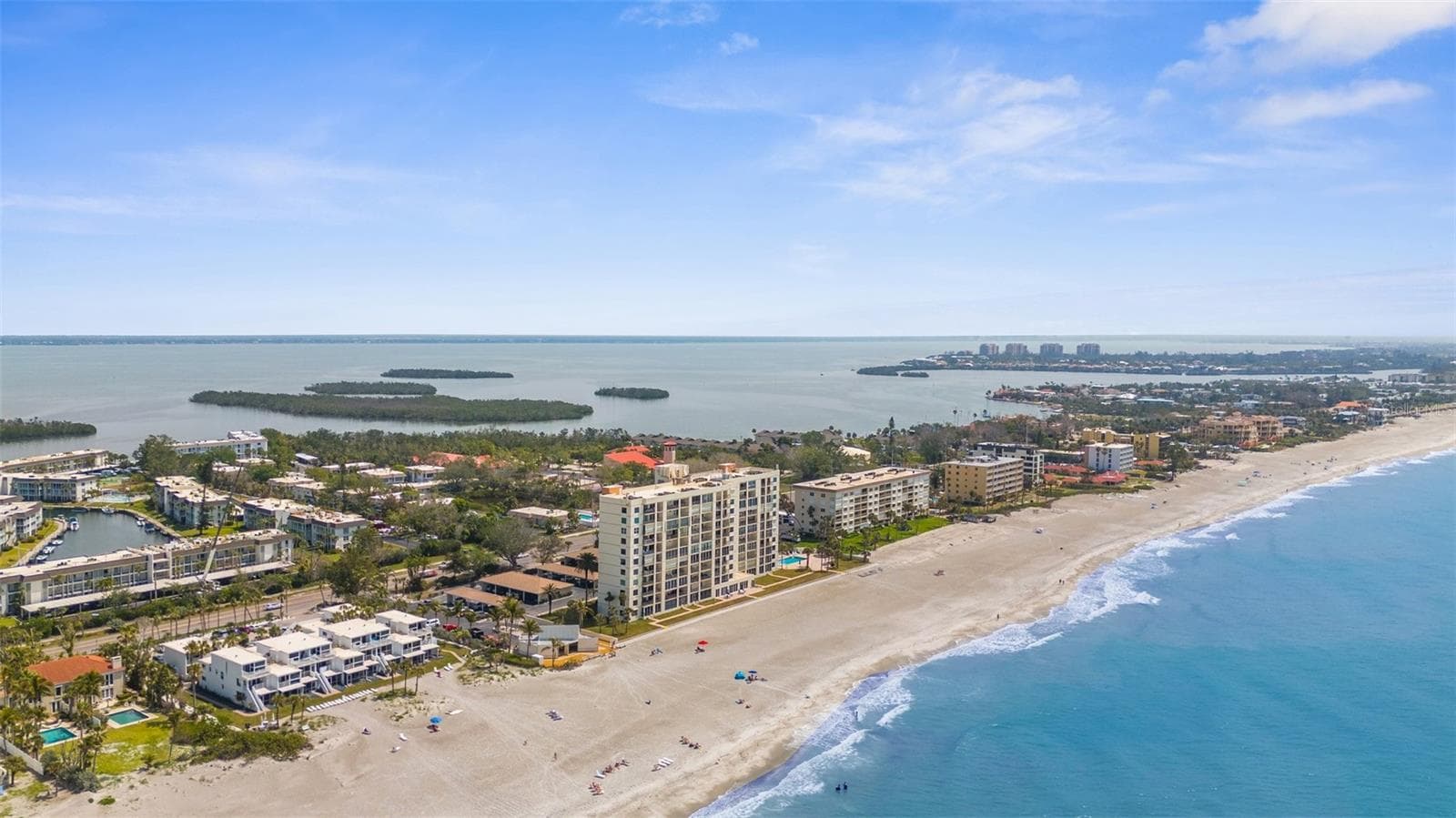 Private Beach with access to Beach House - 600 SUTTON PL #101B, LONGBOAT KEY