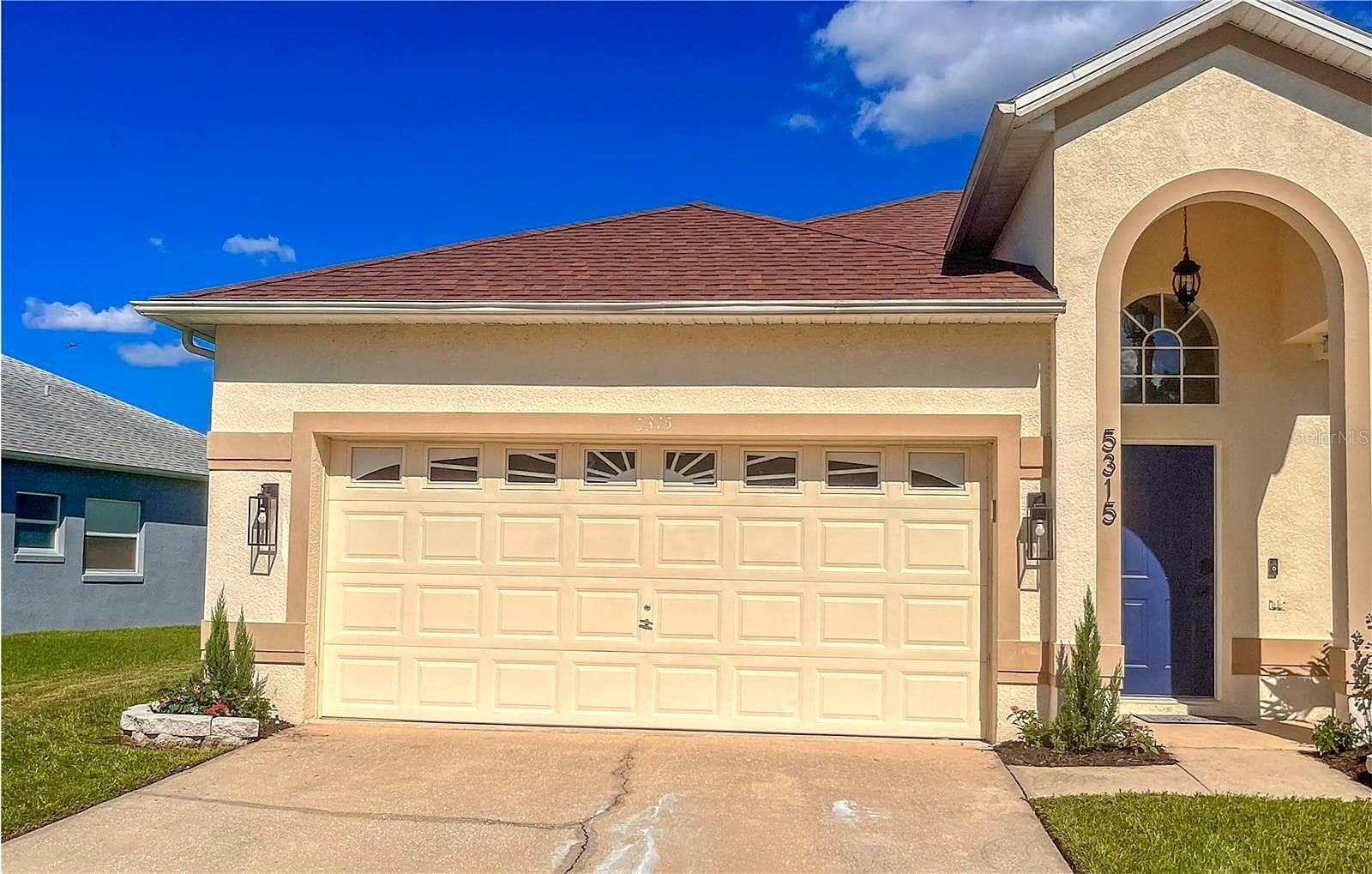 Single Family Residence at 5315 CORAL VINE LN, KISSIMMEE, photo 2 of 66