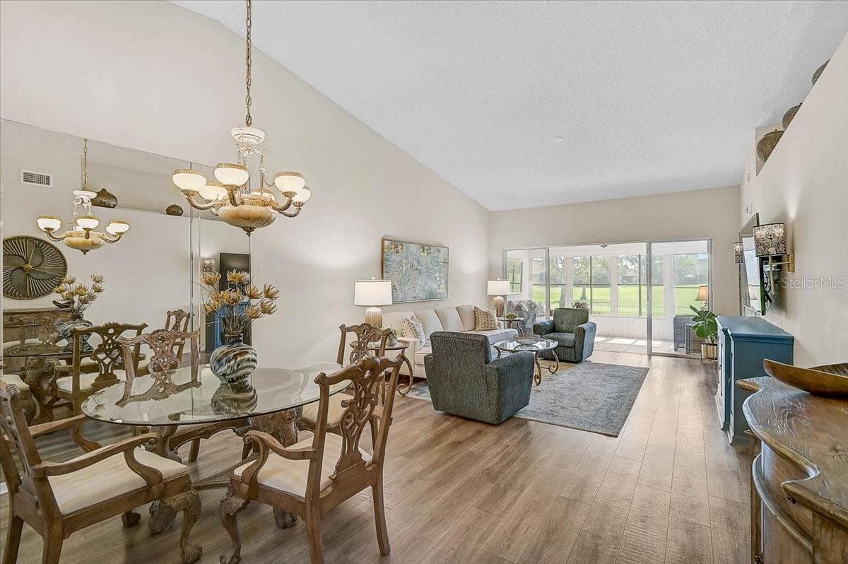 Villa at 4238 CADDIE DR E, BRADENTON, photo 11 of 45