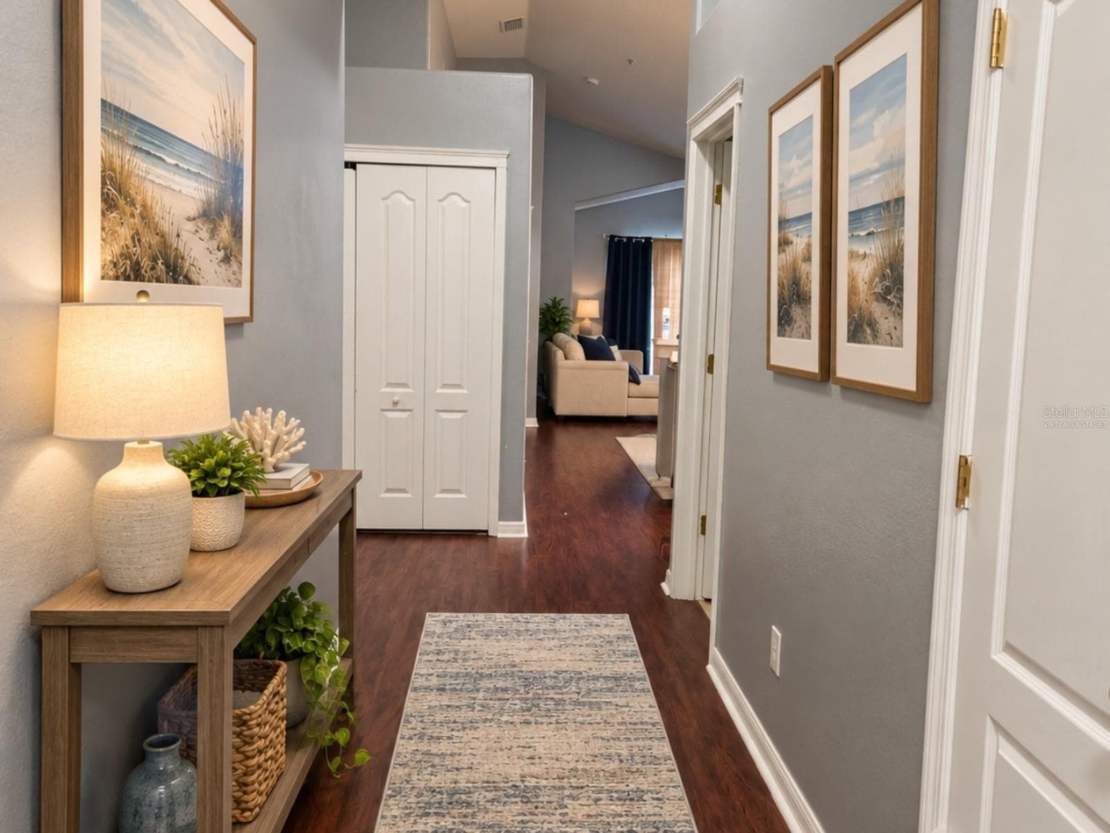 Virtually Staged - Foyer - 7855 BRISTOL PARK DR, APOLLO BEACH