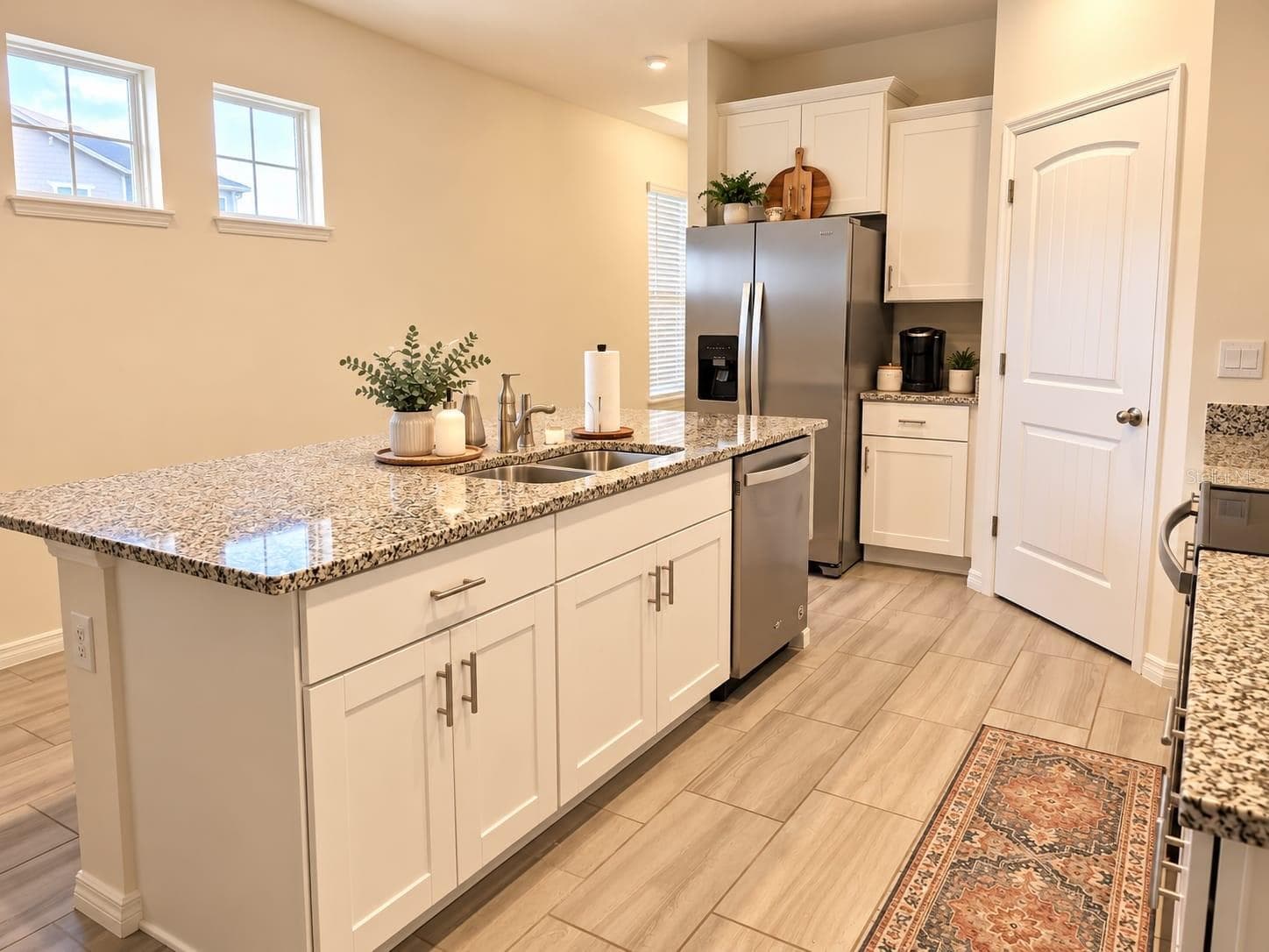 Single Family Residence at 8649 FLAGSHIP ALY, WINTER GARDEN, photo 5 of 18