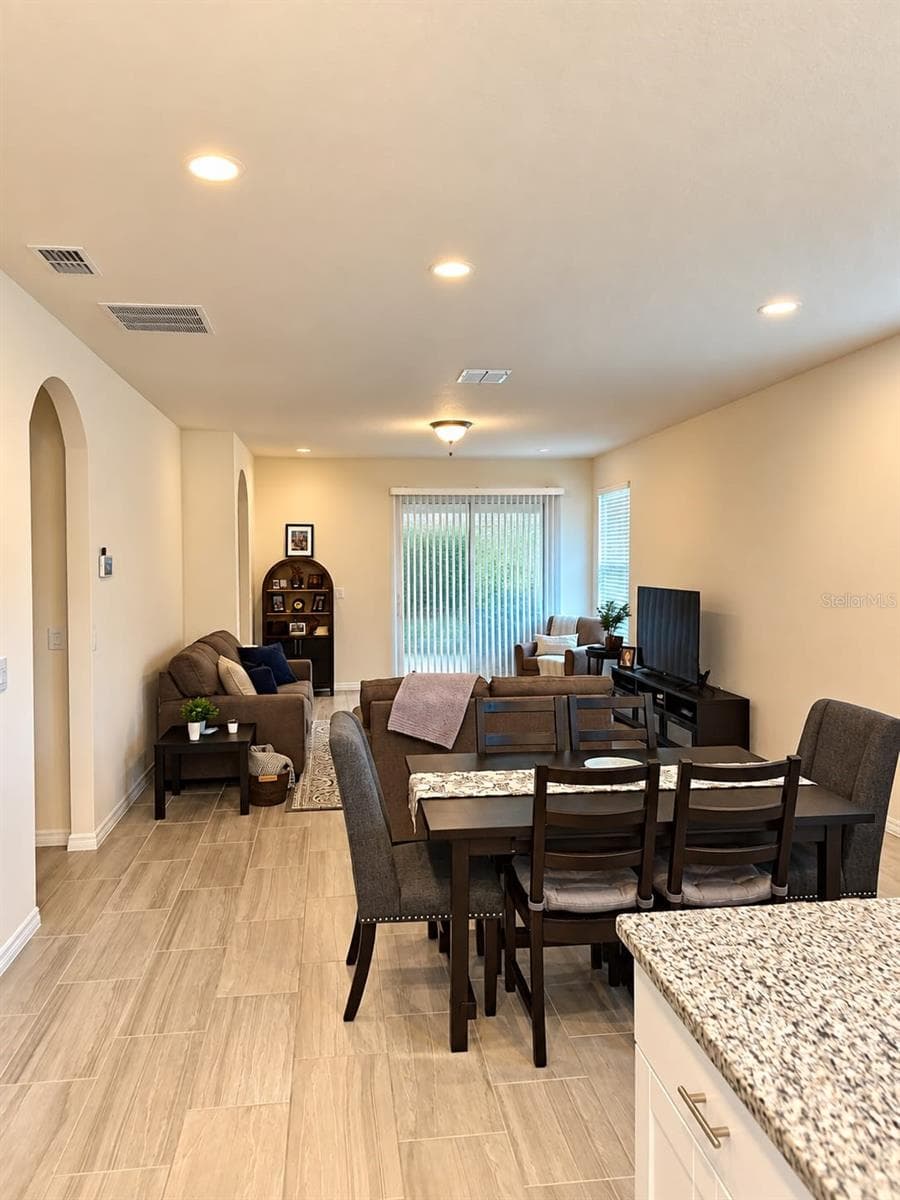 Single Family Residence at 8649 FLAGSHIP ALY, WINTER GARDEN, photo 9 of 18