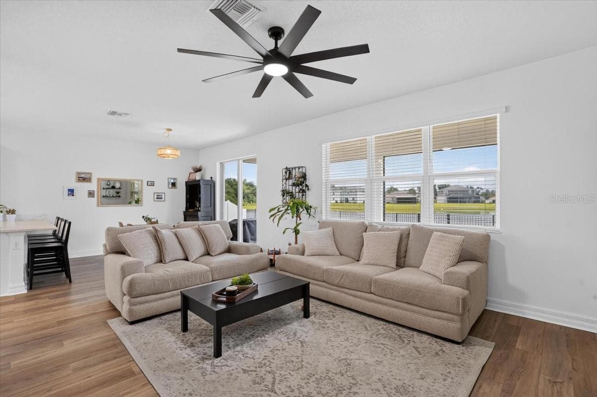 Single Family Residence at 10971 BLUESTEM CV, PARRISH, photo 8 of 28