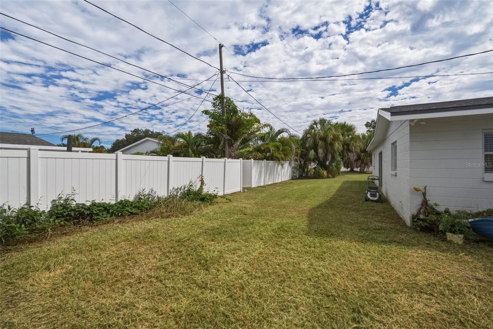 Single Family Residence at 5915 35TH AVE N, ST PETERSBURG, photo 44 of 87