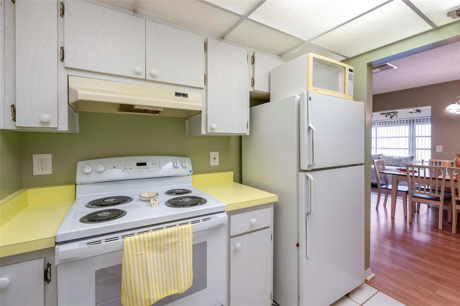 Condominium at 1814 FOXHUNT DR #A, SUN CITY CENTER, photo 7 of 24