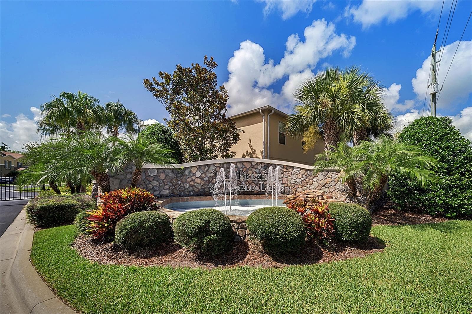 Gated Entrance - 3853 GLIDING PL, SANFORD