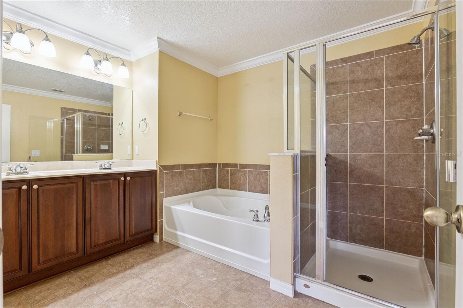 Bedroom 1 EnSuite - 3853 GLIDING PL, SANFORD