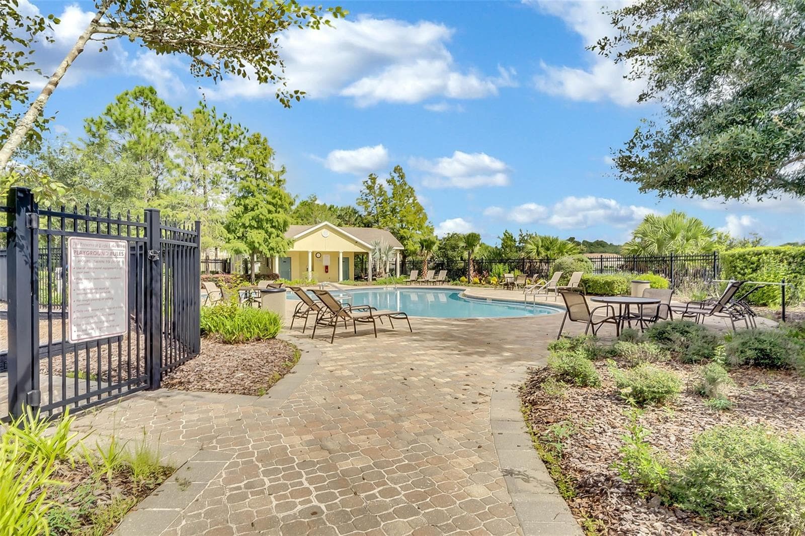 Preserve at Eagle Lake Community Pool - 3853 GLIDING PL, SANFORD