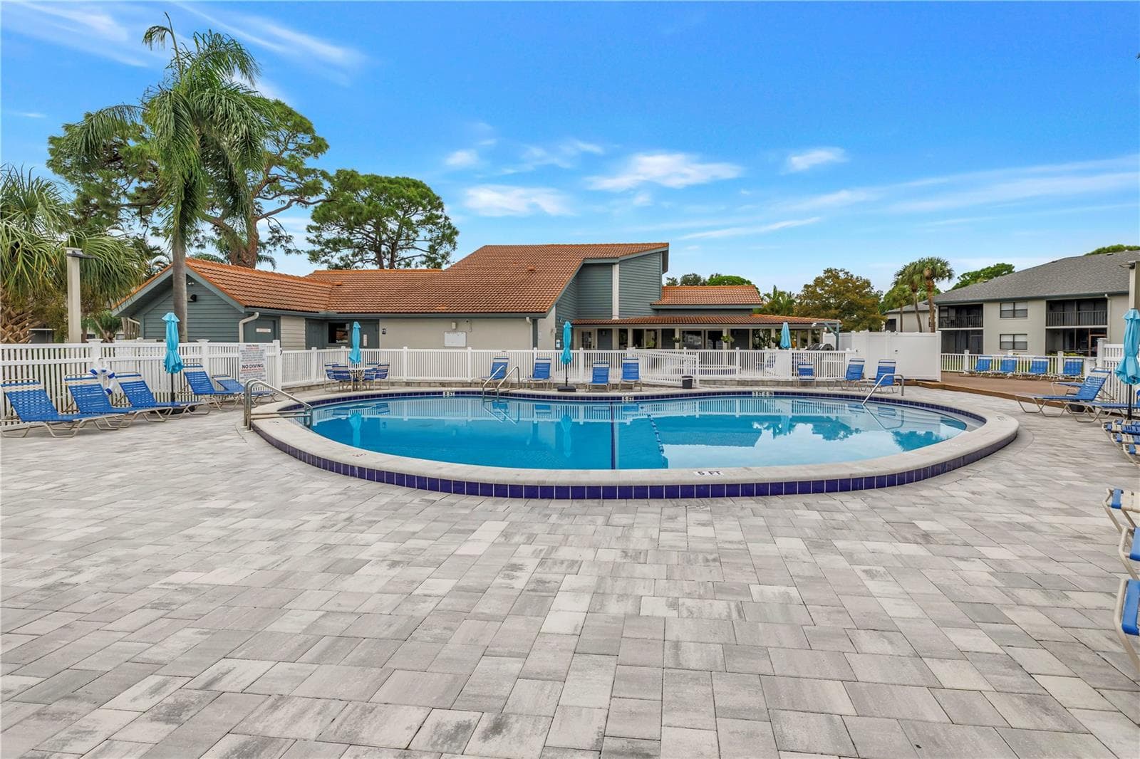 Condominium at 4610 47TH AVE W #201, BRADENTON, photo 28 of 53
