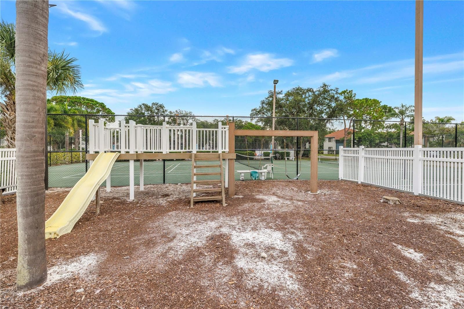 Condominium at 4610 47TH AVE W #201, BRADENTON, photo 47 of 53