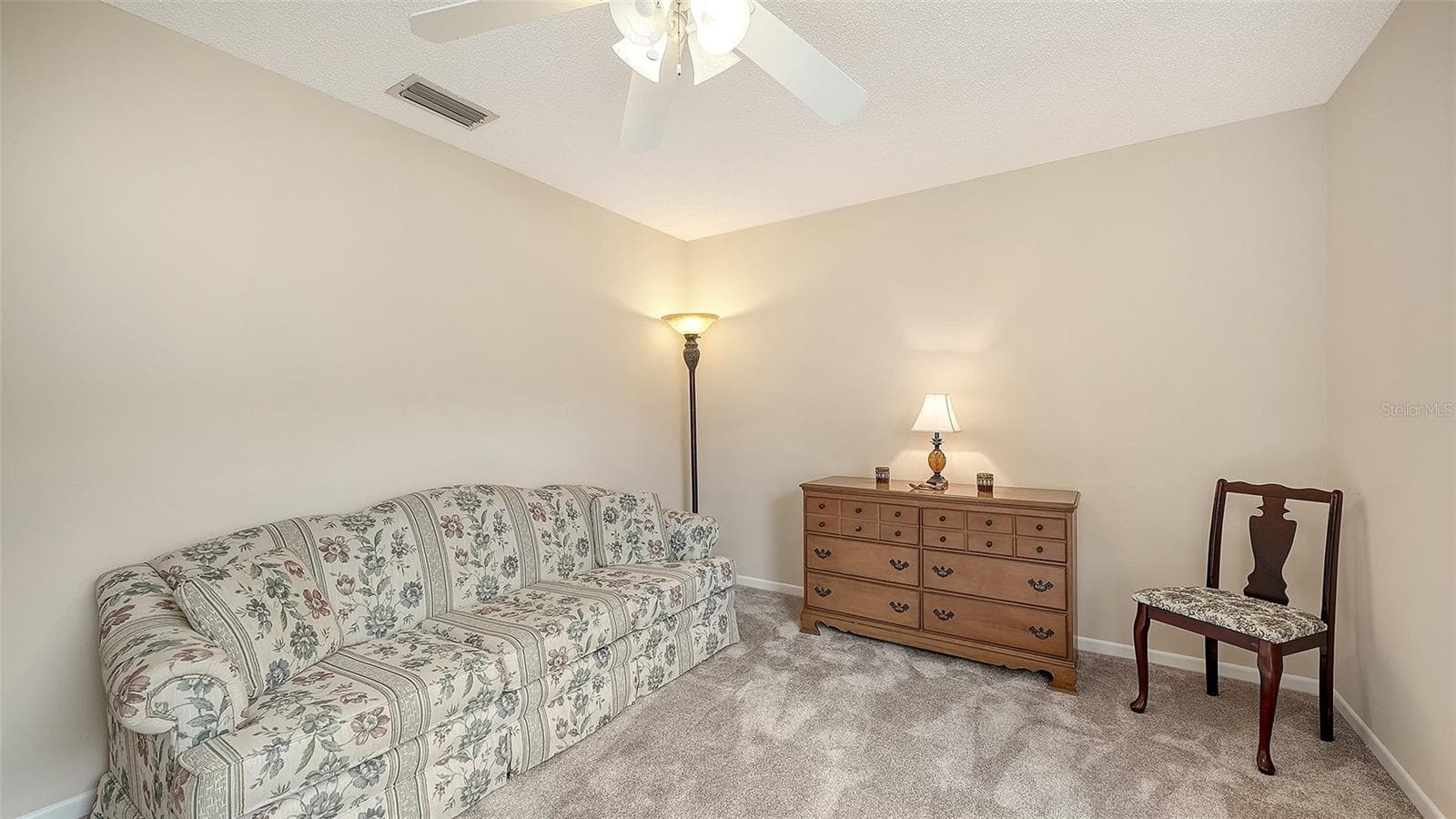 All the furnishings stay. - 4207 BOWLING GREEN CIR, SARASOTA