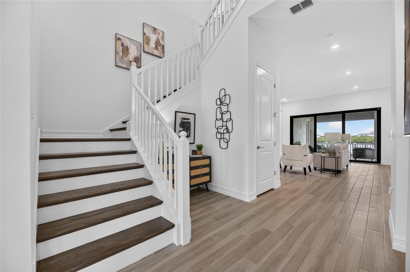 Entrance/Foyer - 1074 SEAGRAPE DR, RUSKIN