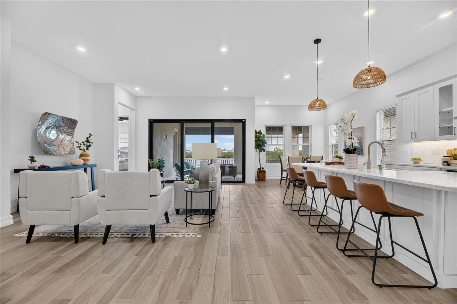 Kitchen and Living Room - 1074 SEAGRAPE DR, RUSKIN