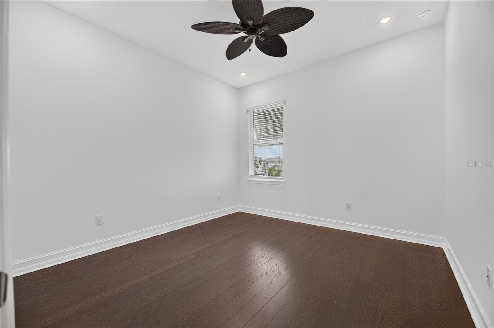 Fourth Bedroom - Upstairs - 1074 SEAGRAPE DR, RUSKIN