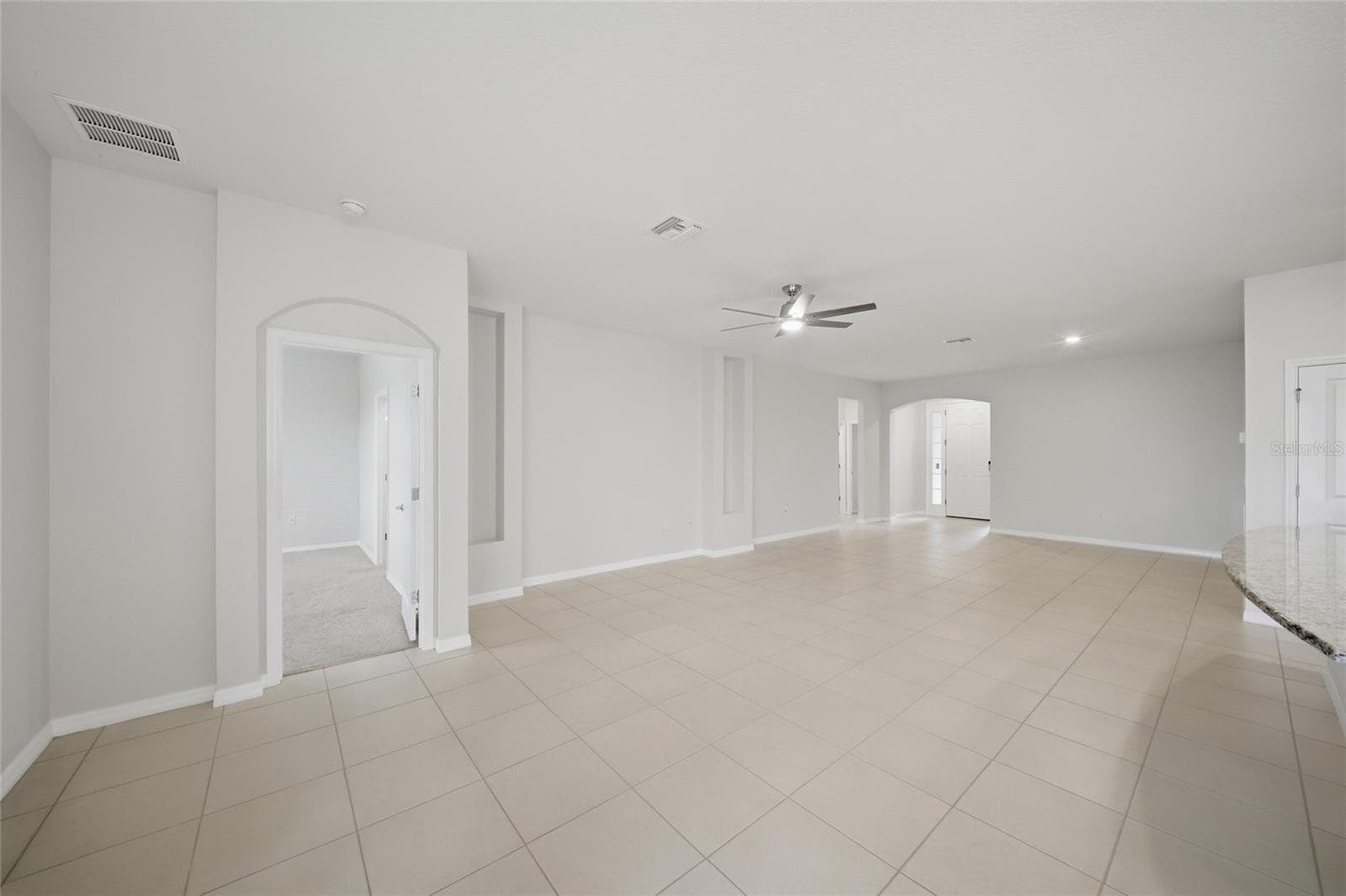 Single Family Residence at 3940 MOSSY LIMB CT, PALMETTO, photo 10 of 42