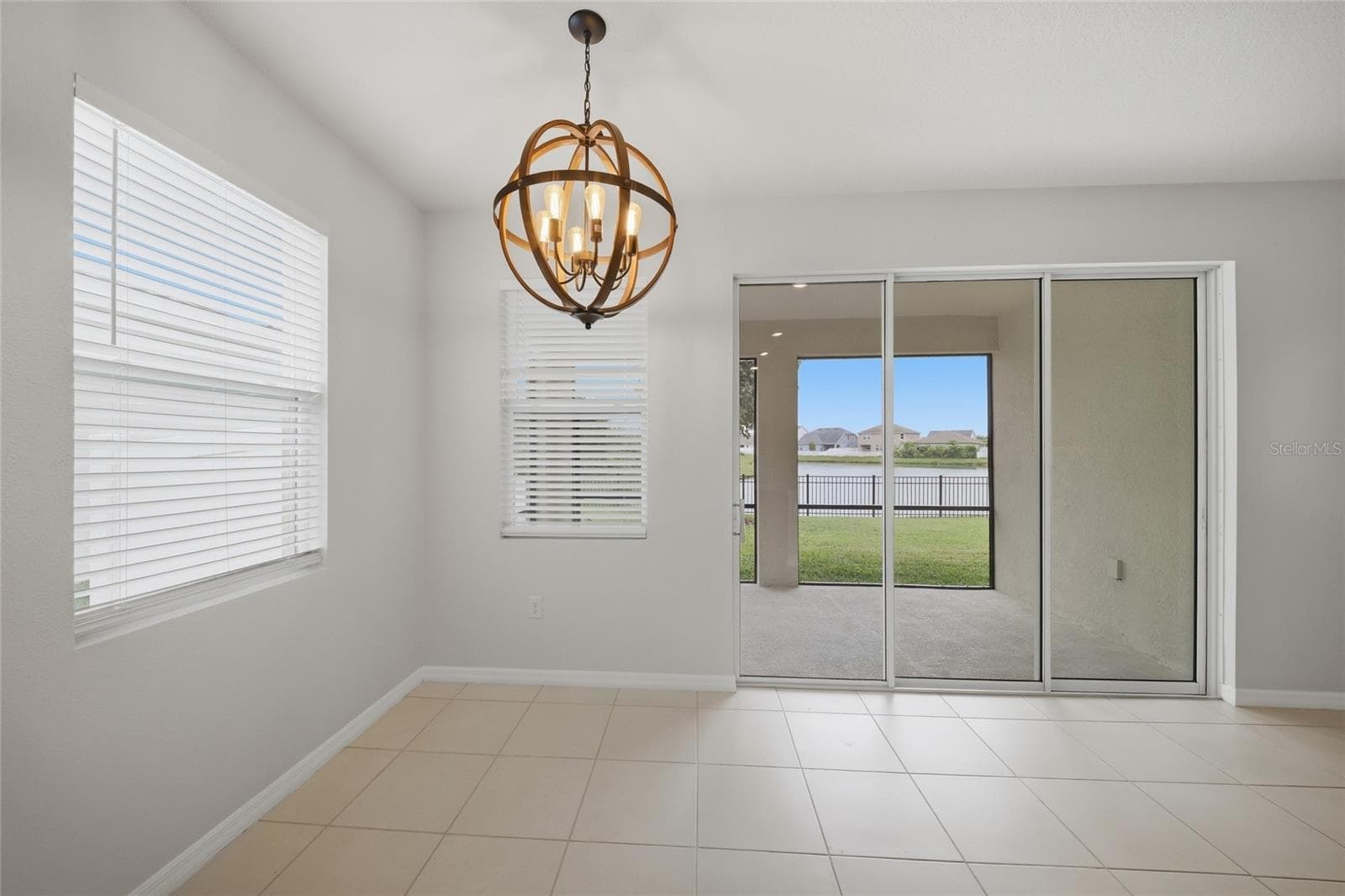 Single Family Residence at 3940 MOSSY LIMB CT, PALMETTO, photo 19 of 42