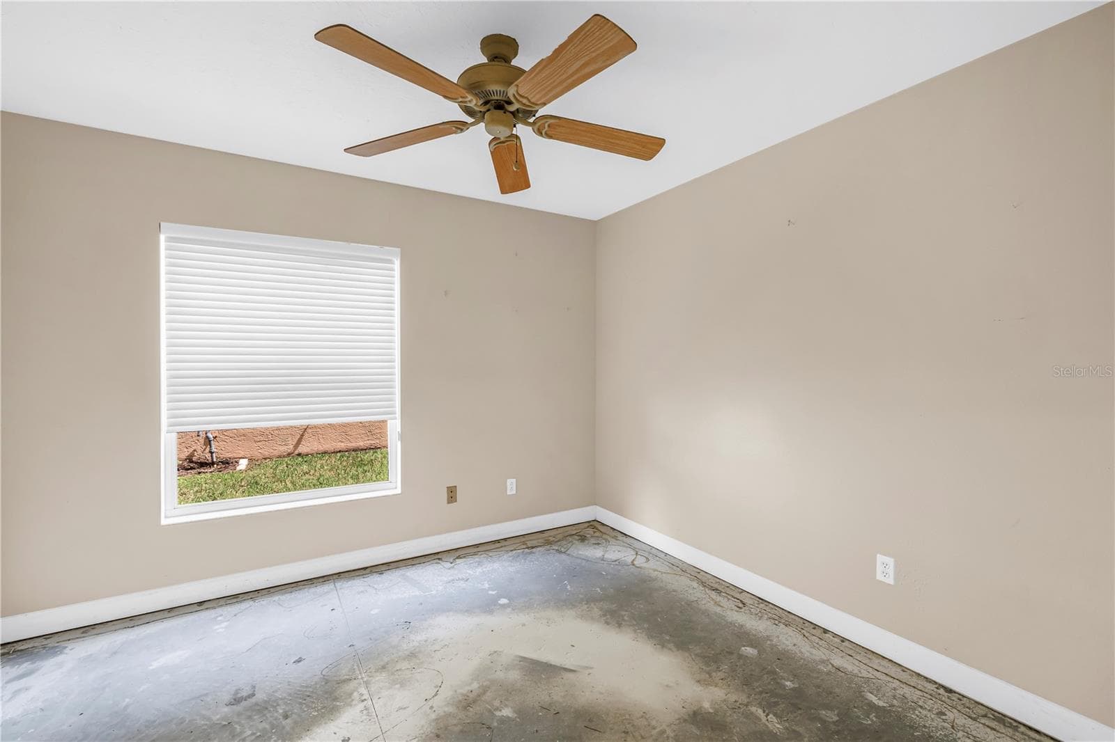 Single Family Residence at 9724 SAGO POINT DR, SEMINOLE, photo 23 of 53