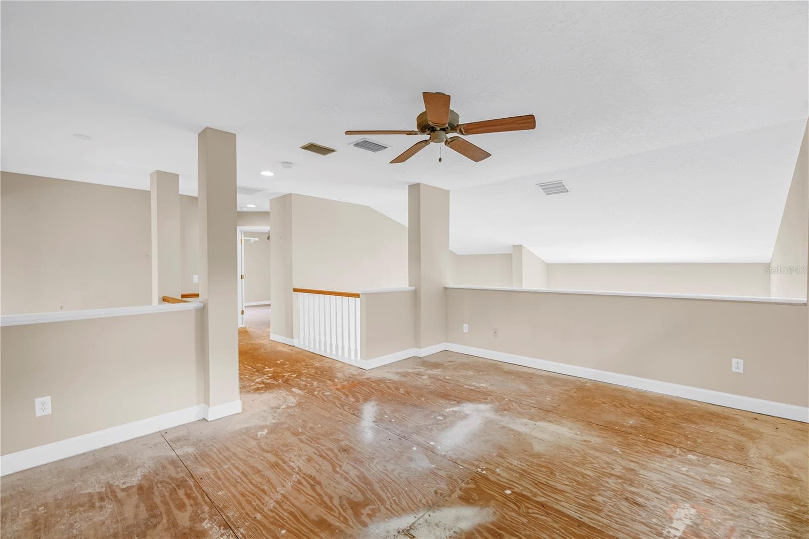 Single Family Residence at 9724 SAGO POINT DR, SEMINOLE, photo 31 of 53