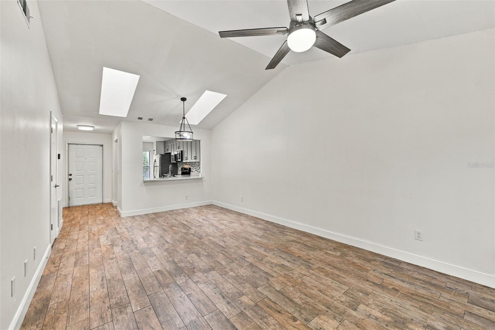 Condominium at 271 HILL ST #271, CASSELBERRY, photo 2 of 14