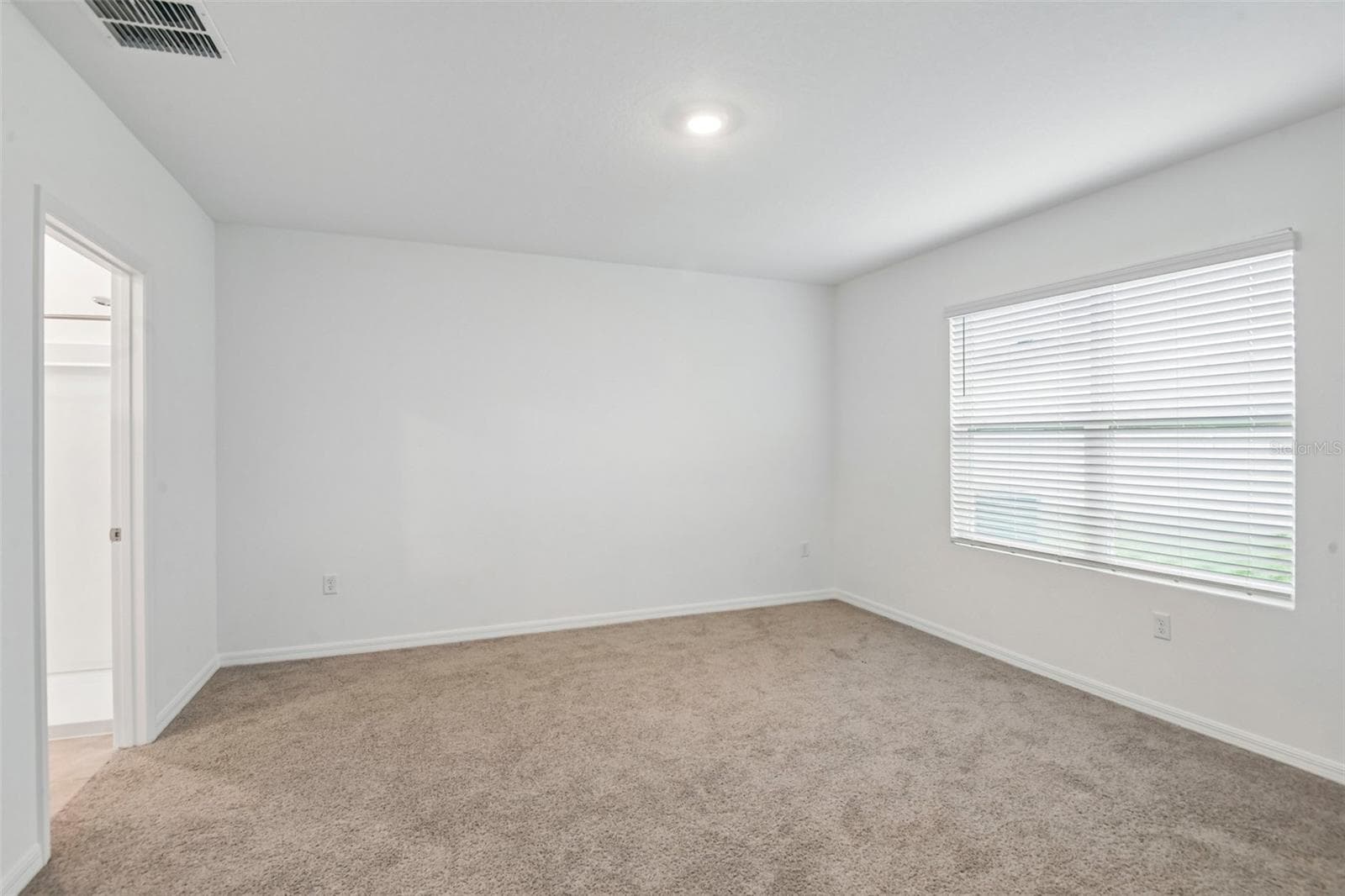 Single Family Residence at 33319 DARLEY DALE TRL, WESLEY CHAPEL, photo 14 of 26
