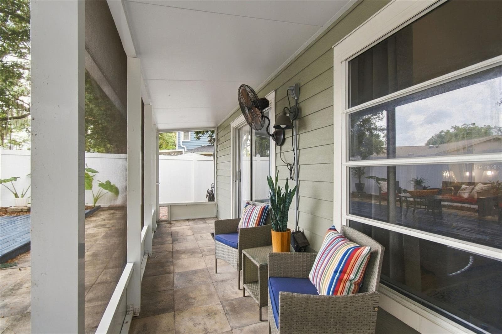 Townhouse at 2724 HAMBLE VILLAGE LN, PALM HARBOR, photo 9 of 56