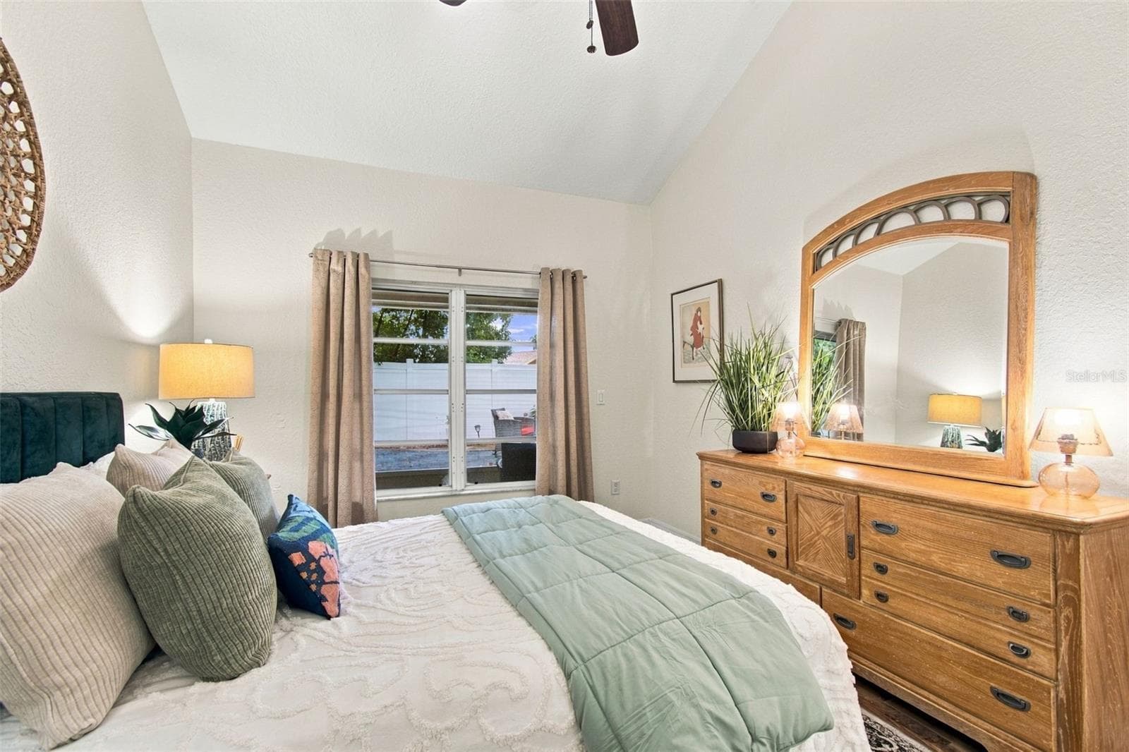 Townhouse at 2724 HAMBLE VILLAGE LN, PALM HARBOR, photo 14 of 56