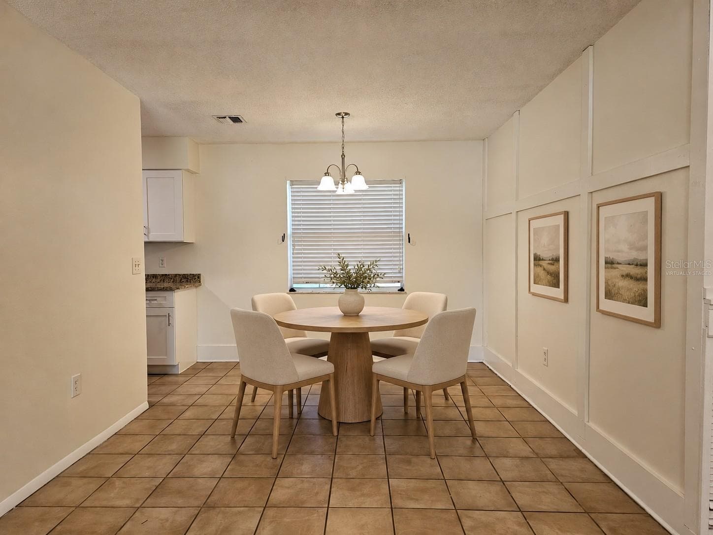 Virtually staged Dining - 5550 SAINT JOSEPH BLVD, ORLANDO