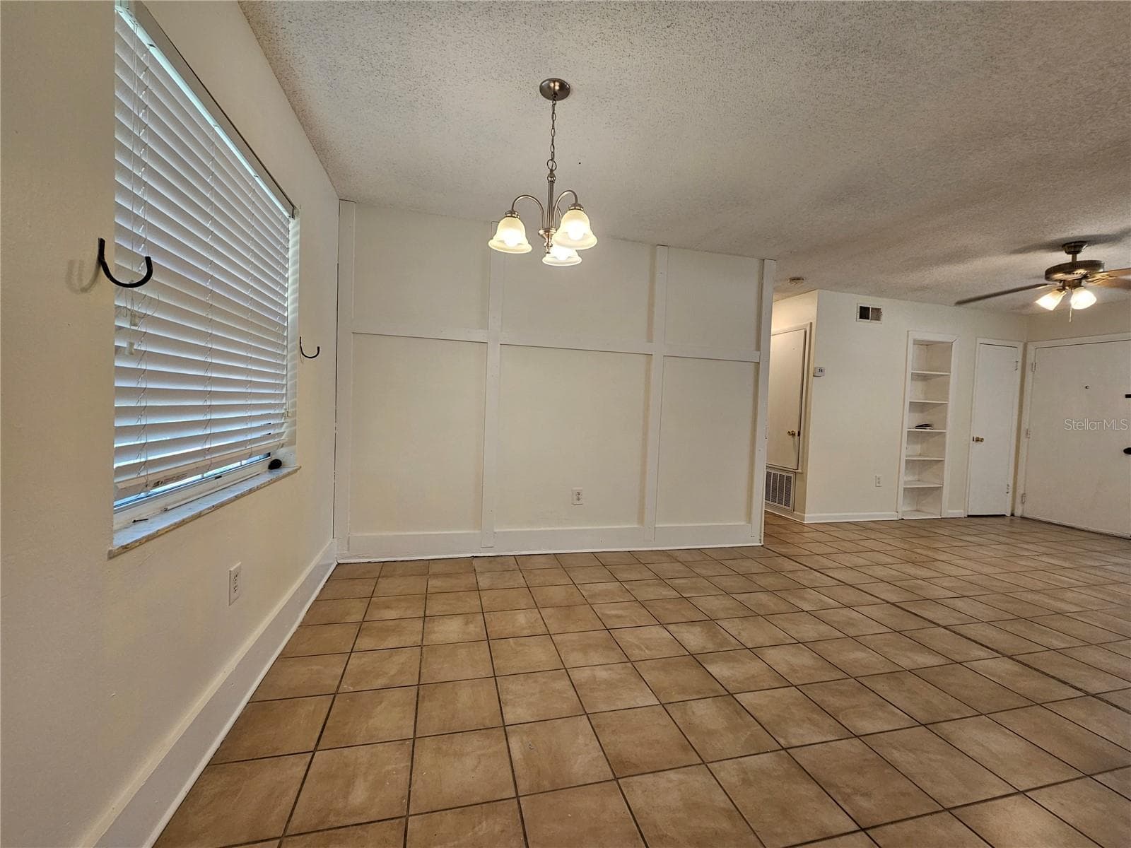 Single Family Residence at 5550 SAINT JOSEPH BLVD, ORLANDO, photo 13 of 27