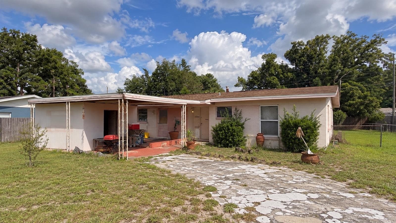 141 N EDGEMON AVE