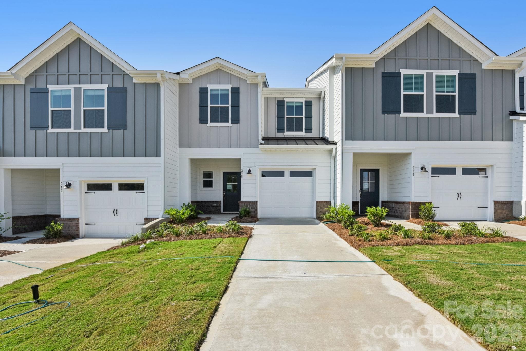 8009 Hidden Springs Trail