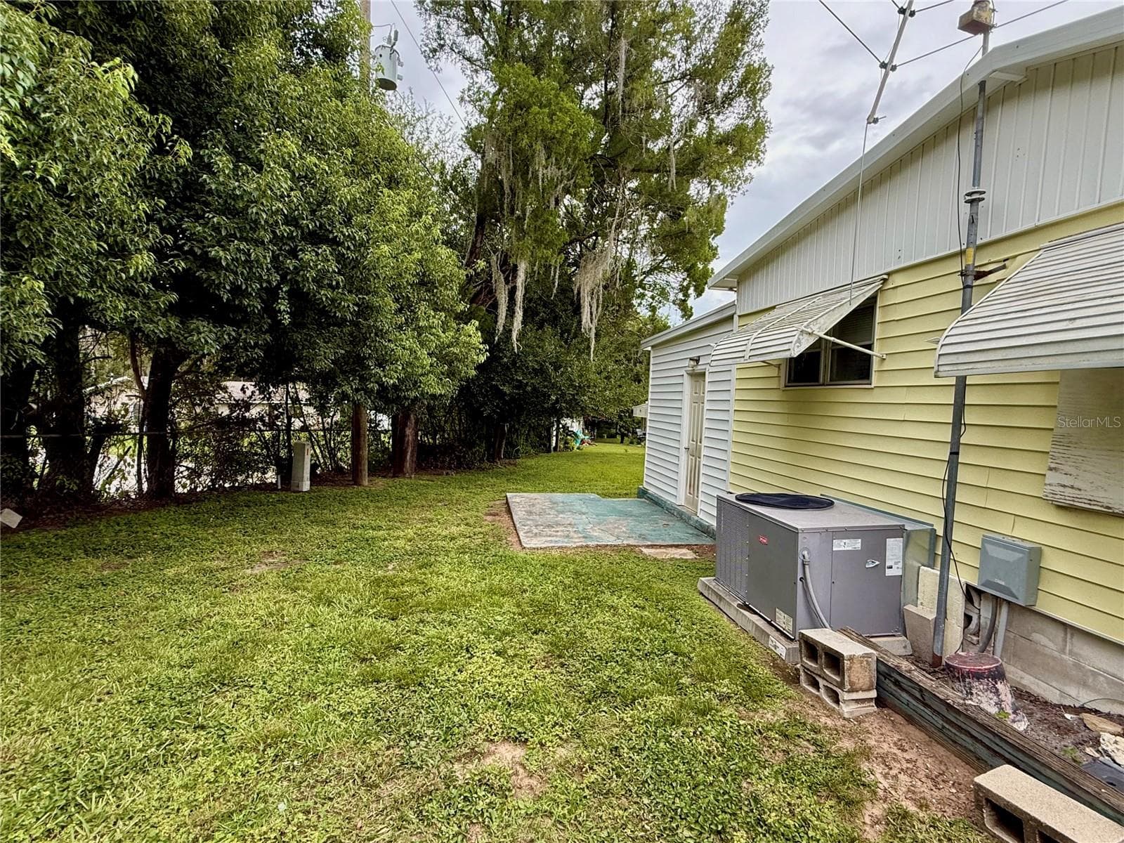 Rear - 6035 RIDGEWOOD DR, ZEPHYRHILLS