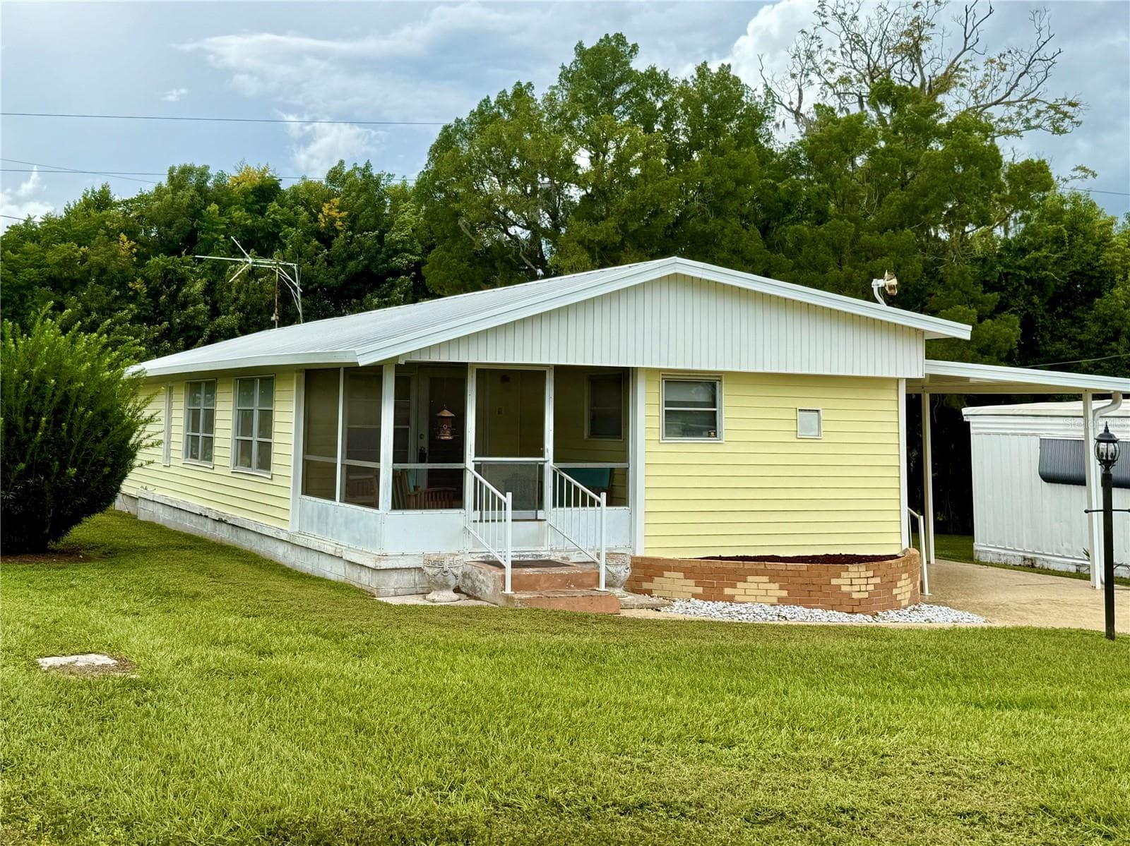 Exterior Front - 6035 RIDGEWOOD DR, ZEPHYRHILLS