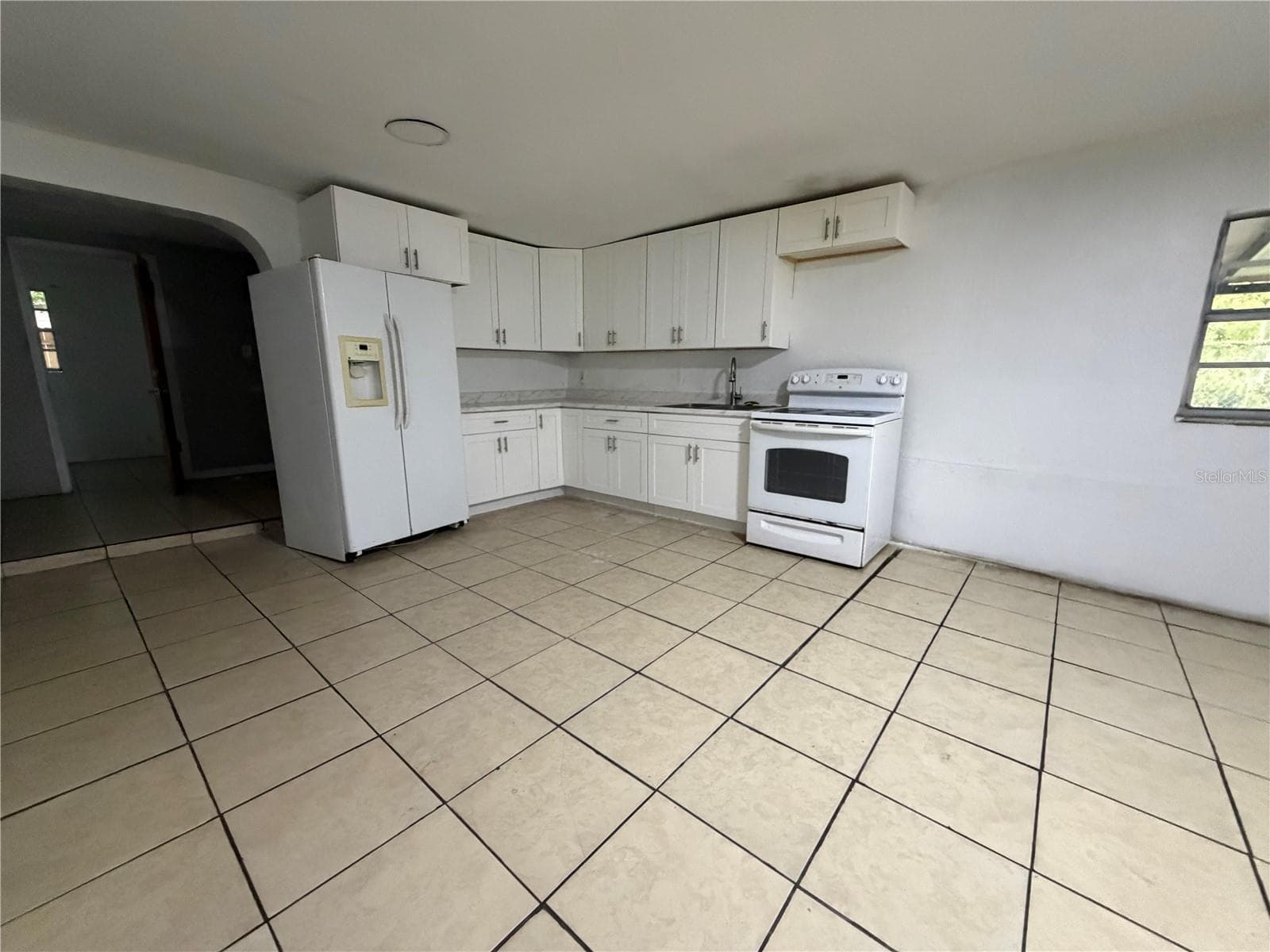 Single Family Residence at 222 HAYNES ST, DAYTONA BEACH, photo 5 of 12