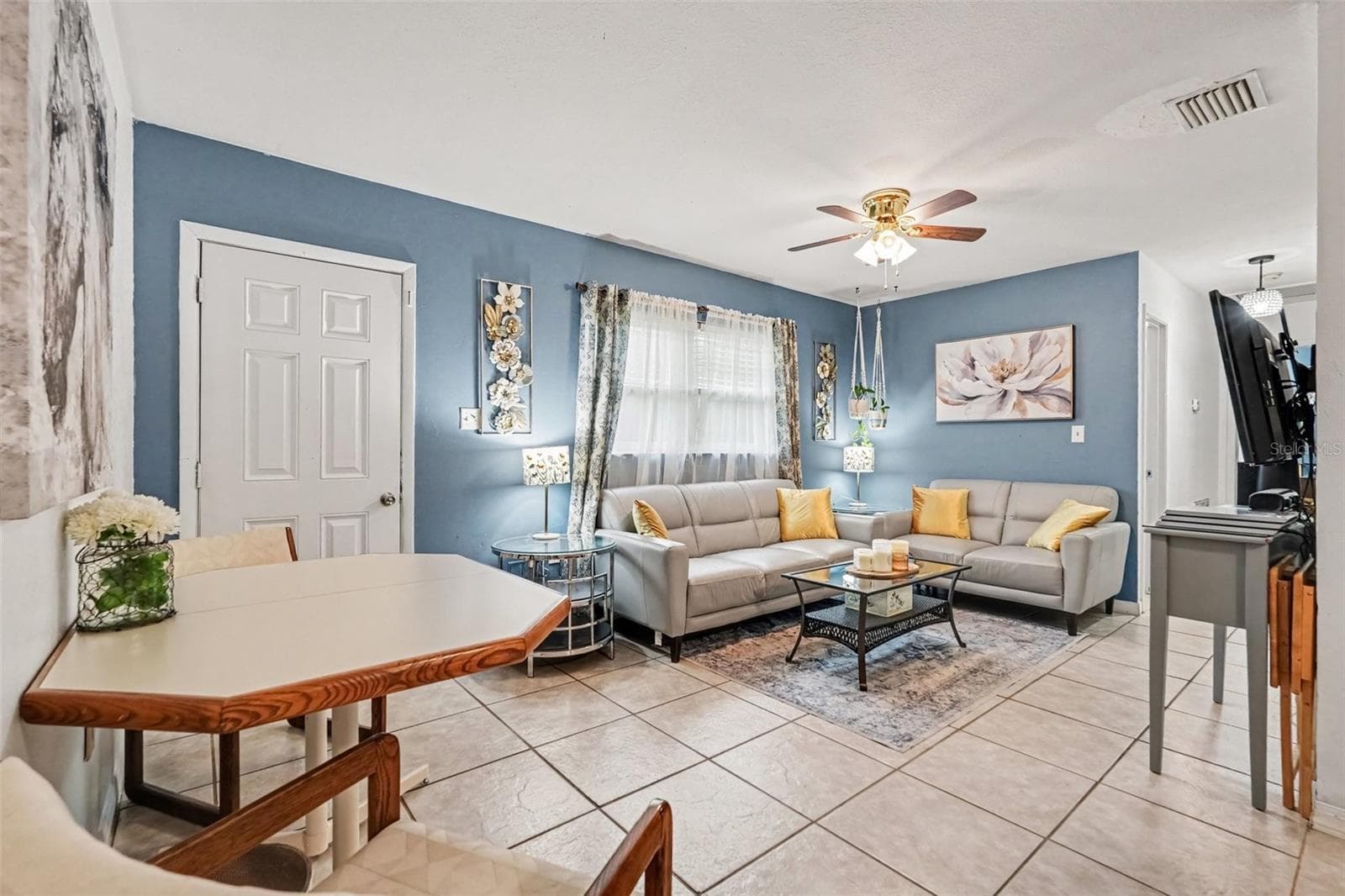 Single Family Residence at 1014 ROOSEVELT AVE, BROOKSVILLE, photo 17 of 32