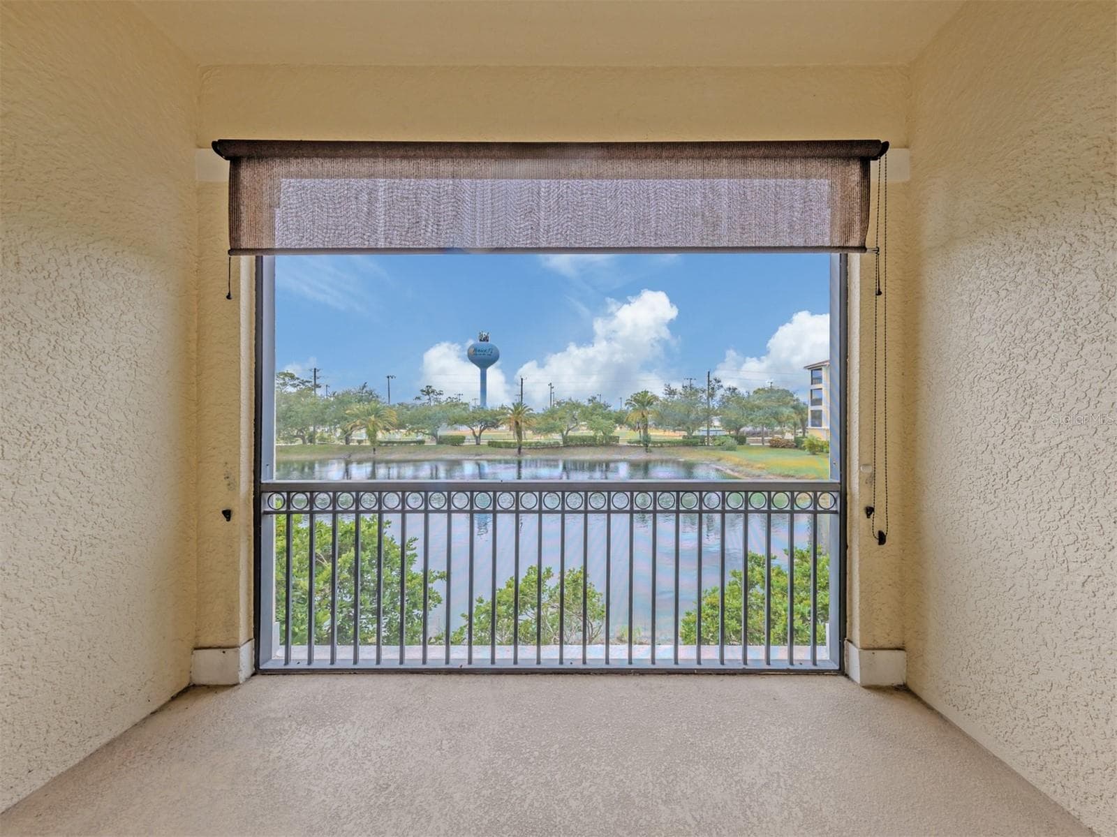 Water view with Chuck Reiter Park a block away. - 940 COOPER ST #202, VENICE