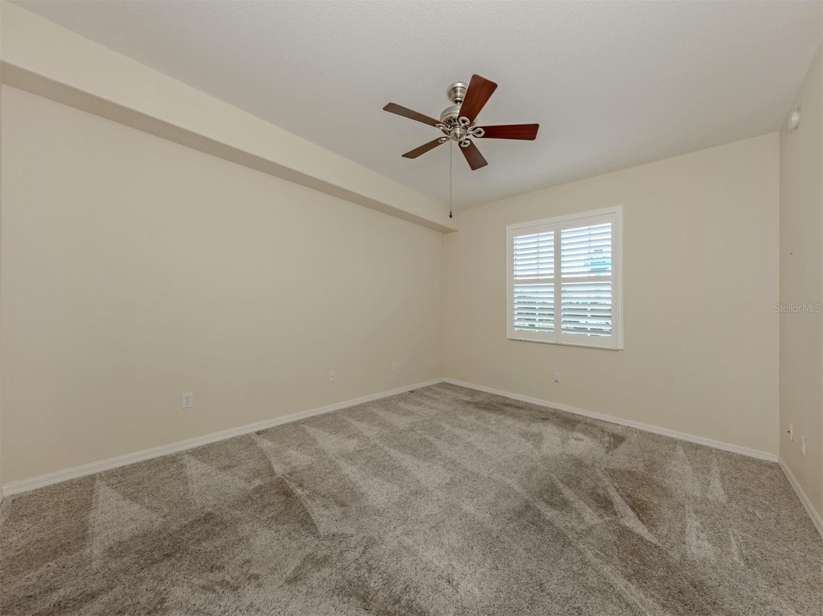 Primary bedroom - 940 COOPER ST #202, VENICE