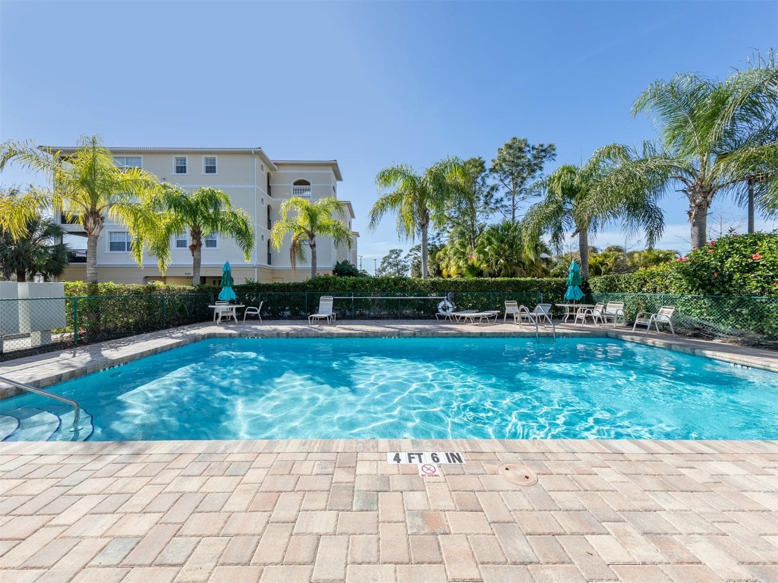Condominium at 940 COOPER ST #202, VENICE, photo 36 of 57