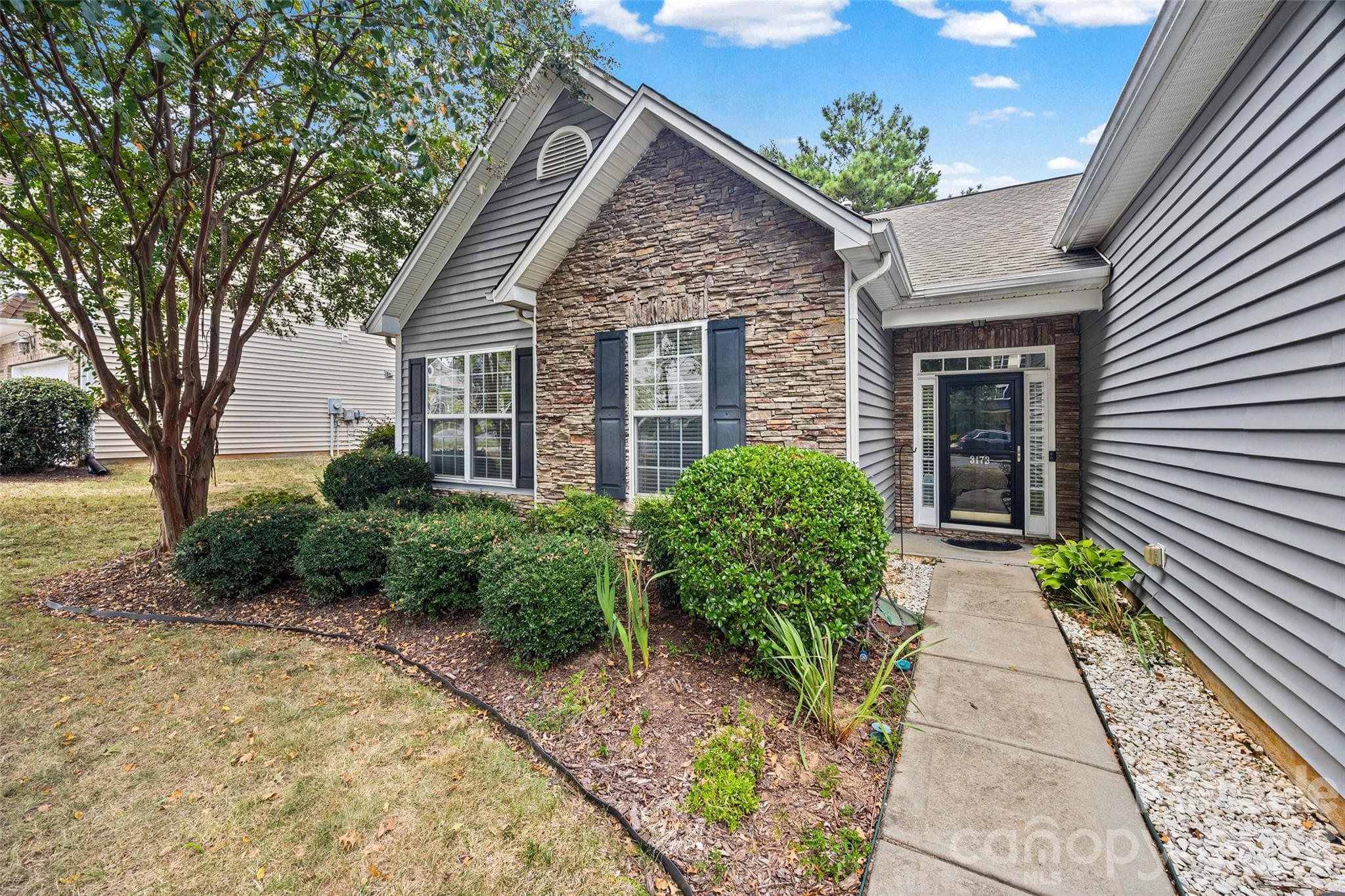 3173 Pine Bluff Way