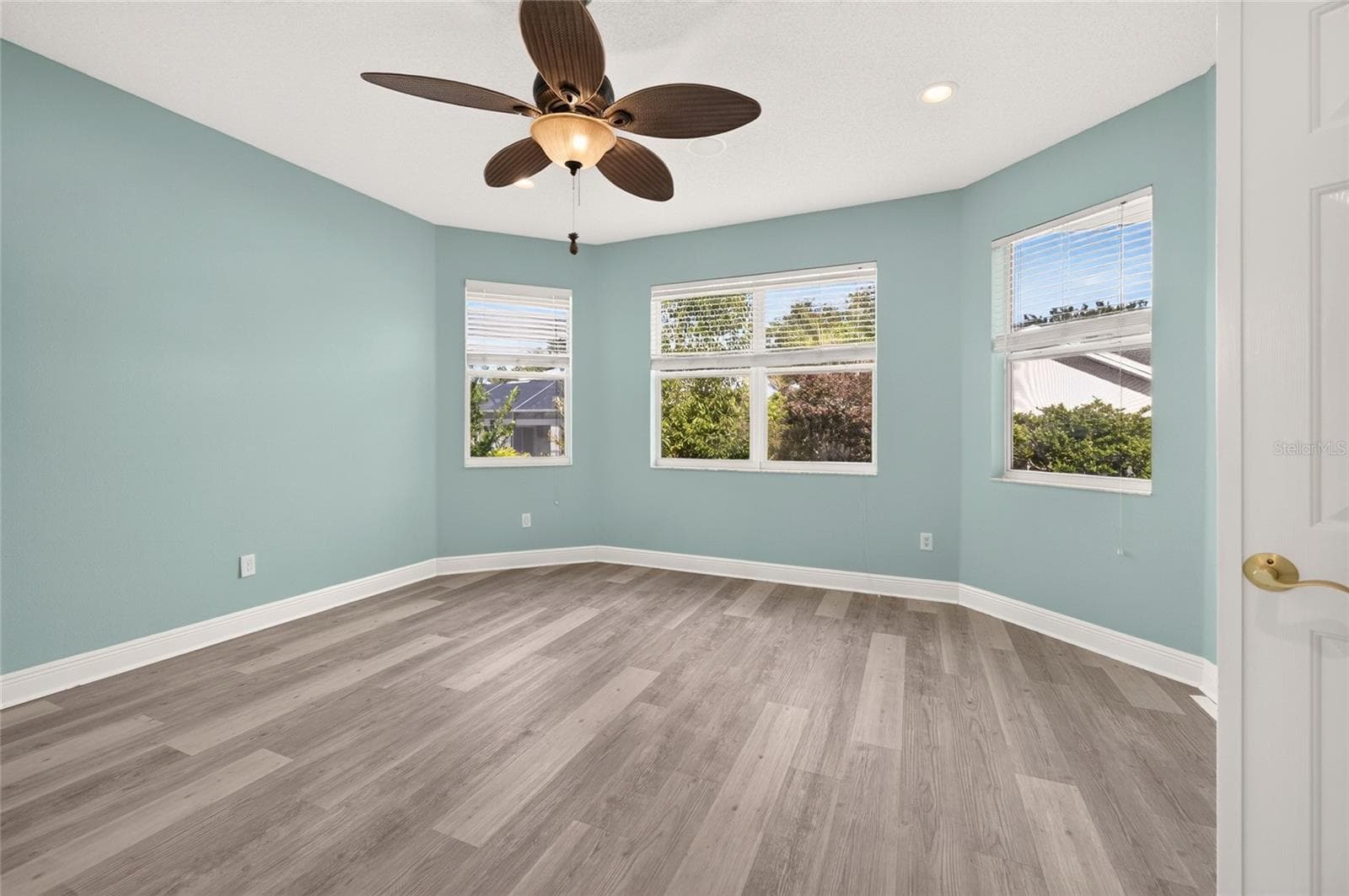 Single Family Residence at 349 PACOLET TER, THE VILLAGES, photo 40 of 94