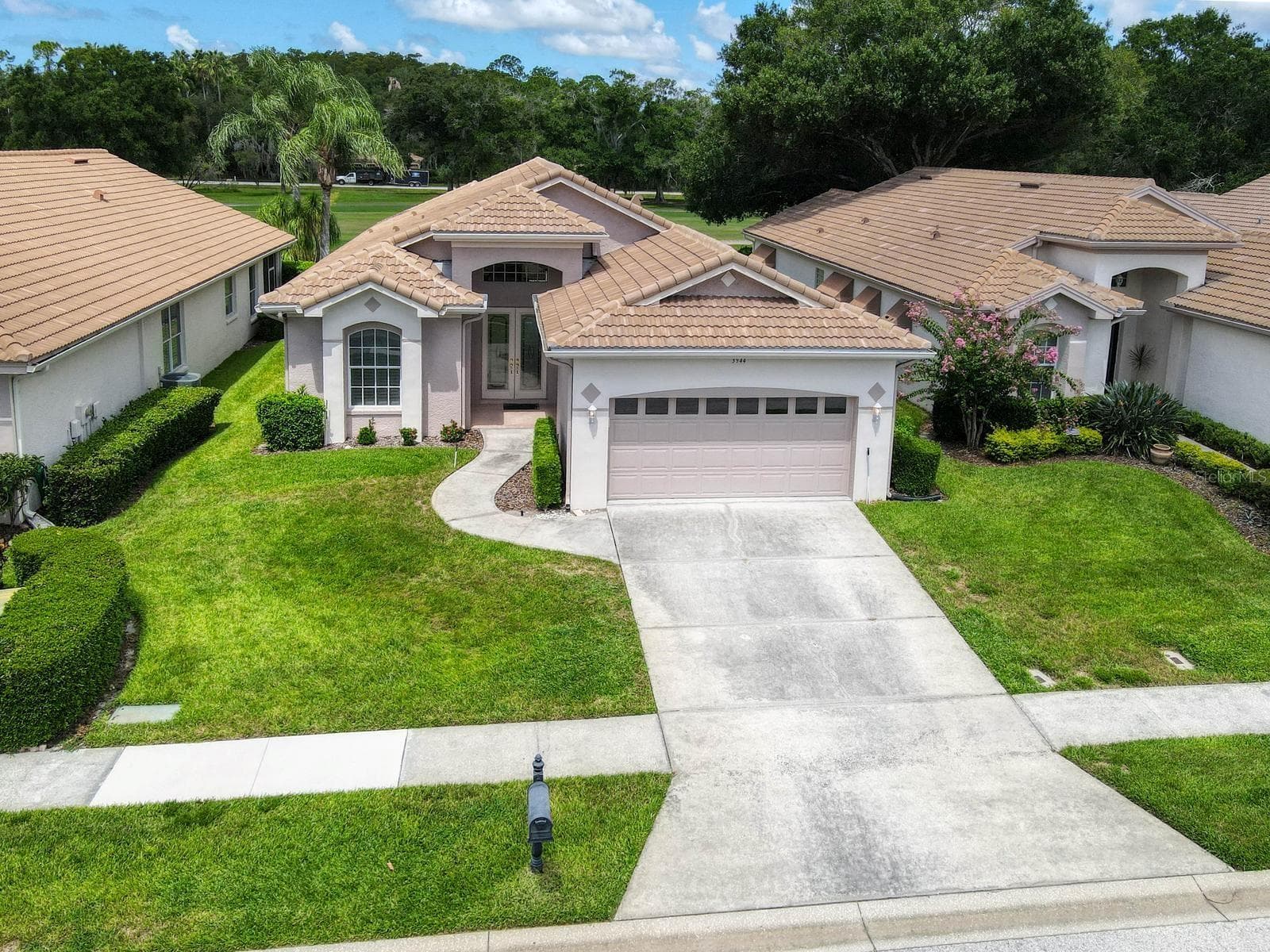 Single Family Residence at 3944 SILK OAK LN, PALM HARBOR, photo 3 of 57