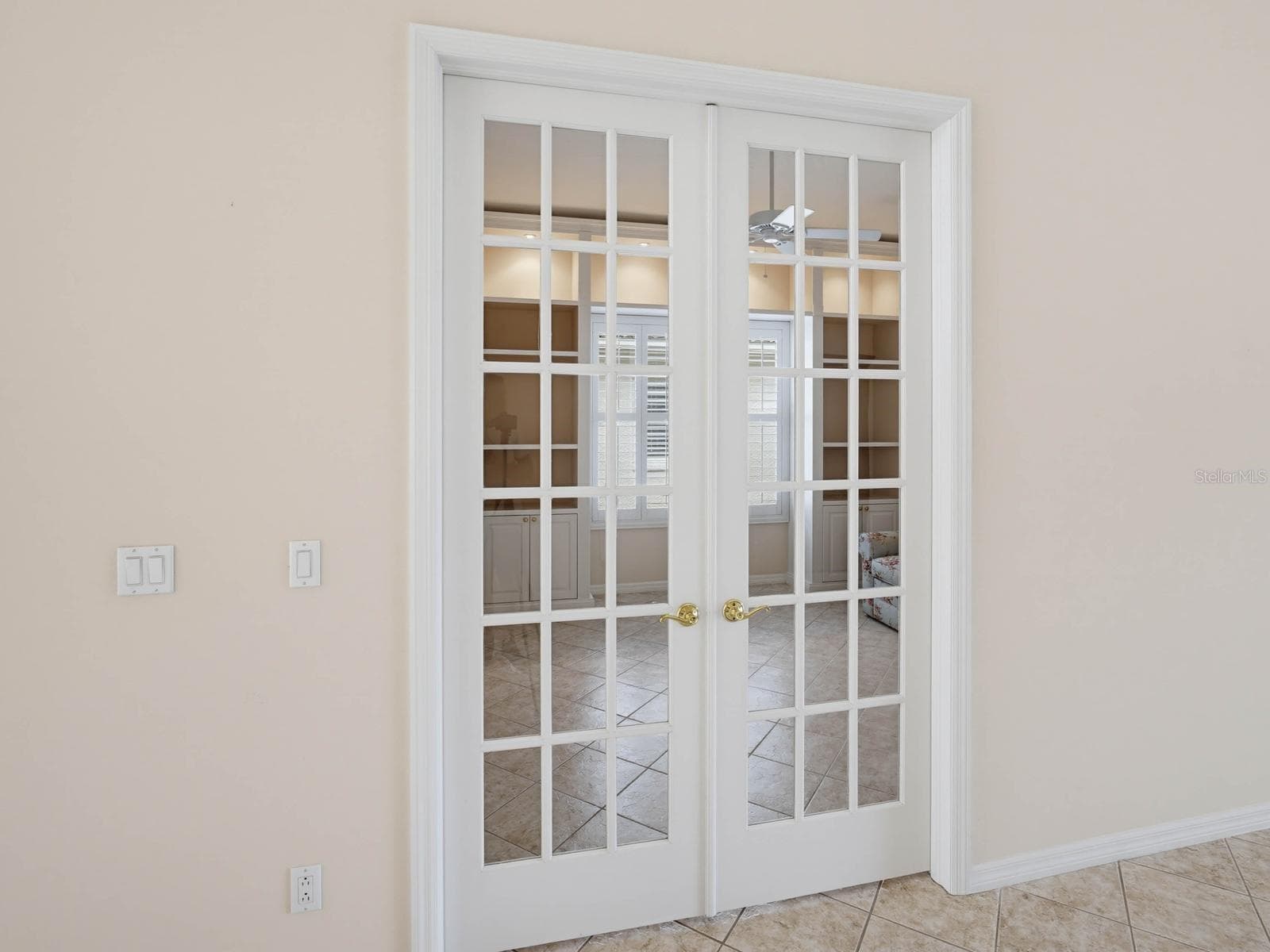 Single Family Residence at 3944 SILK OAK LN, PALM HARBOR, photo 15 of 57