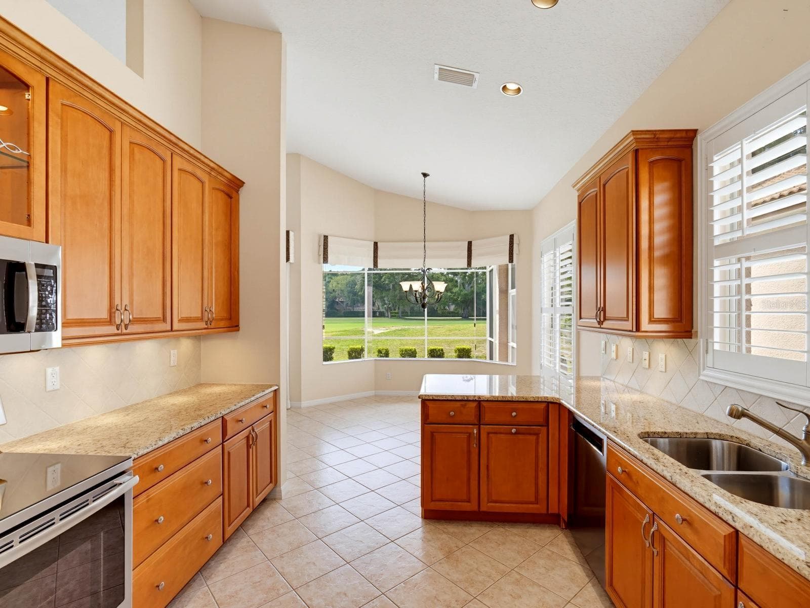 Single Family Residence at 3944 SILK OAK LN, PALM HARBOR, photo 27 of 57