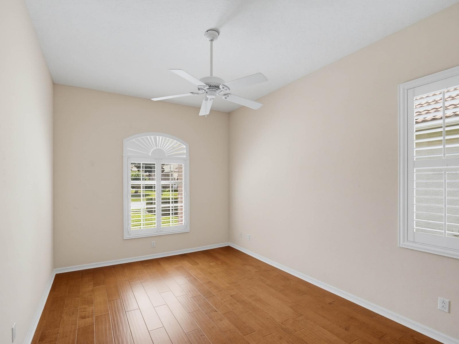Single Family Residence at 3944 SILK OAK LN, PALM HARBOR, photo 39 of 57