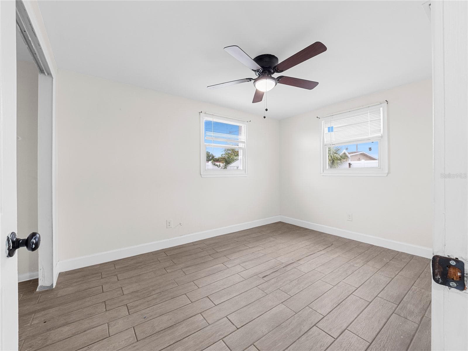 Single Family Residence at 4535 W MINNEHAHA ST, TAMPA, photo 19 of 30