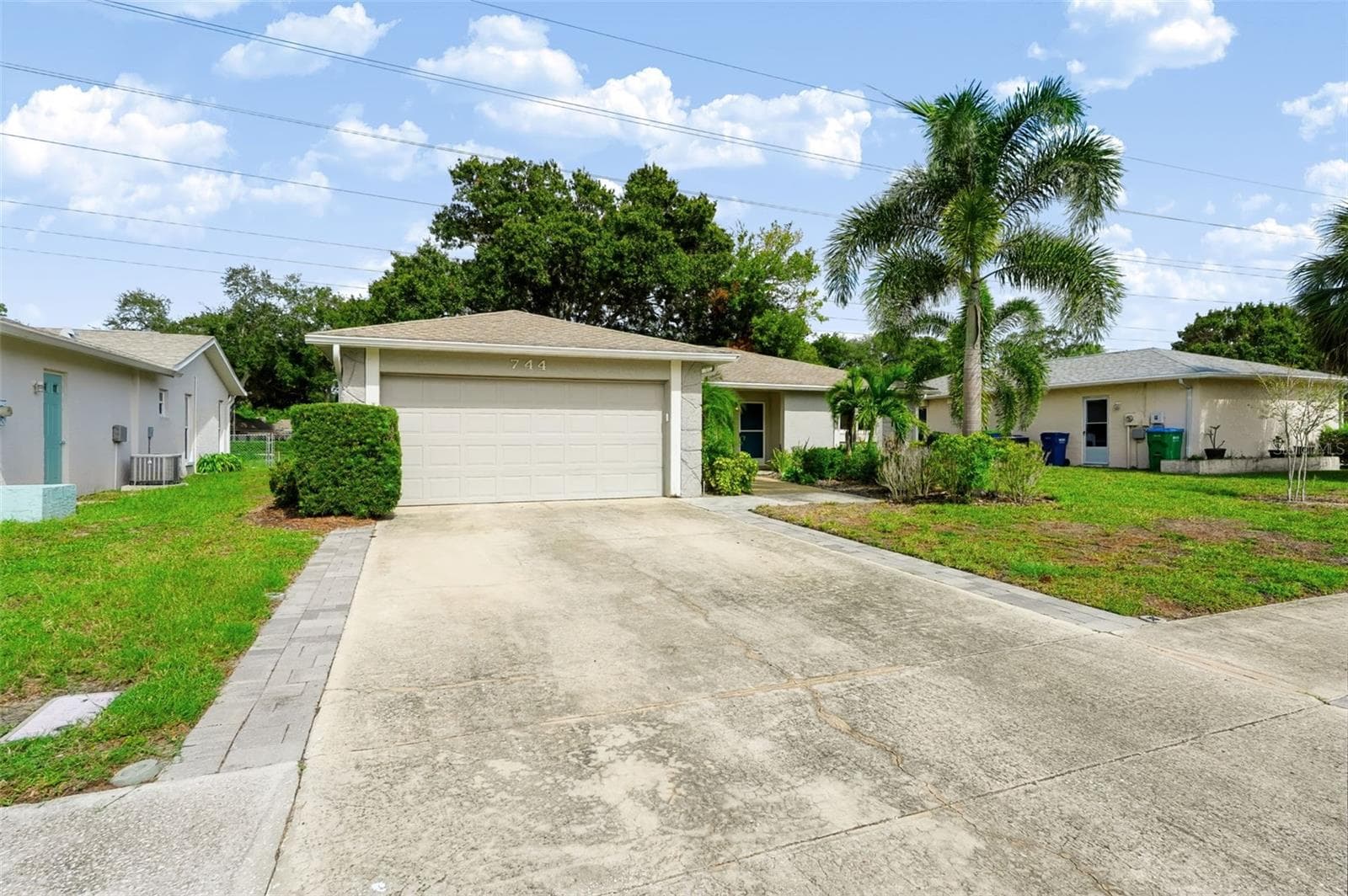 Single Family Residence at 744 GREEN VALLEY RD, PALM HARBOR, photo 4 of 43