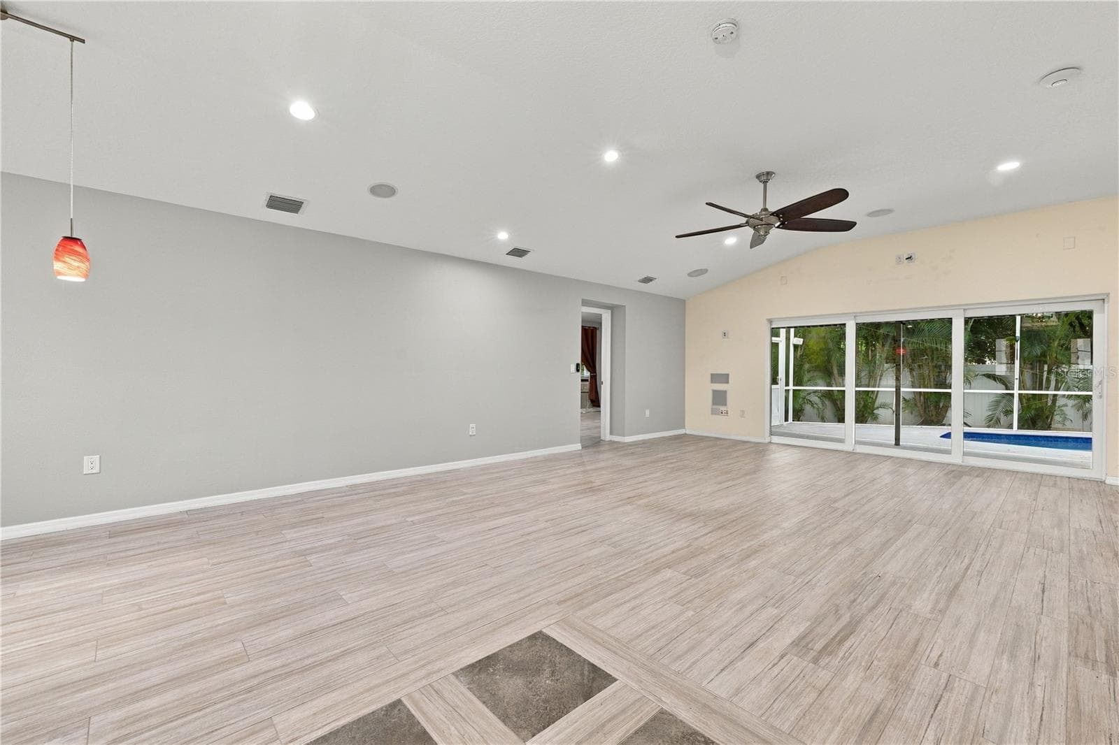 Single Family Residence at 155 LAKE SHORE DR E, PALM HARBOR, photo 4 of 25