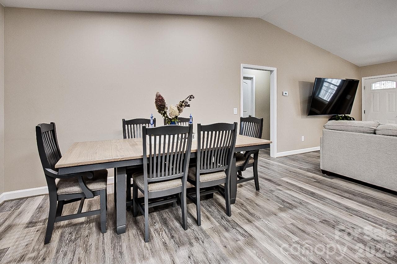 Single Family Residence at 4434 New Hope Church Road, Asheboro, photo 5 of 25