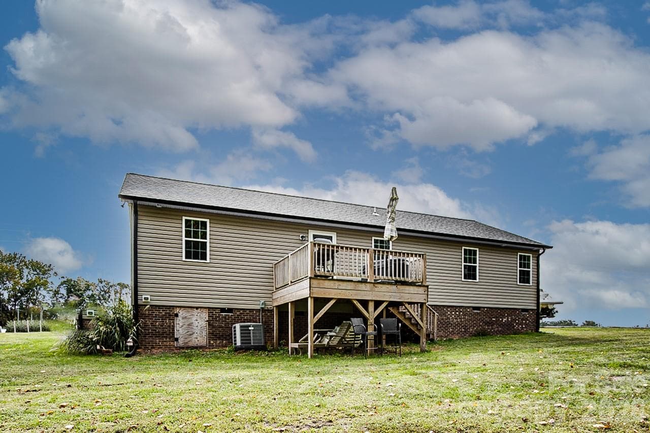 Single Family Residence at 4434 New Hope Church Road, Asheboro, photo 25 of 25