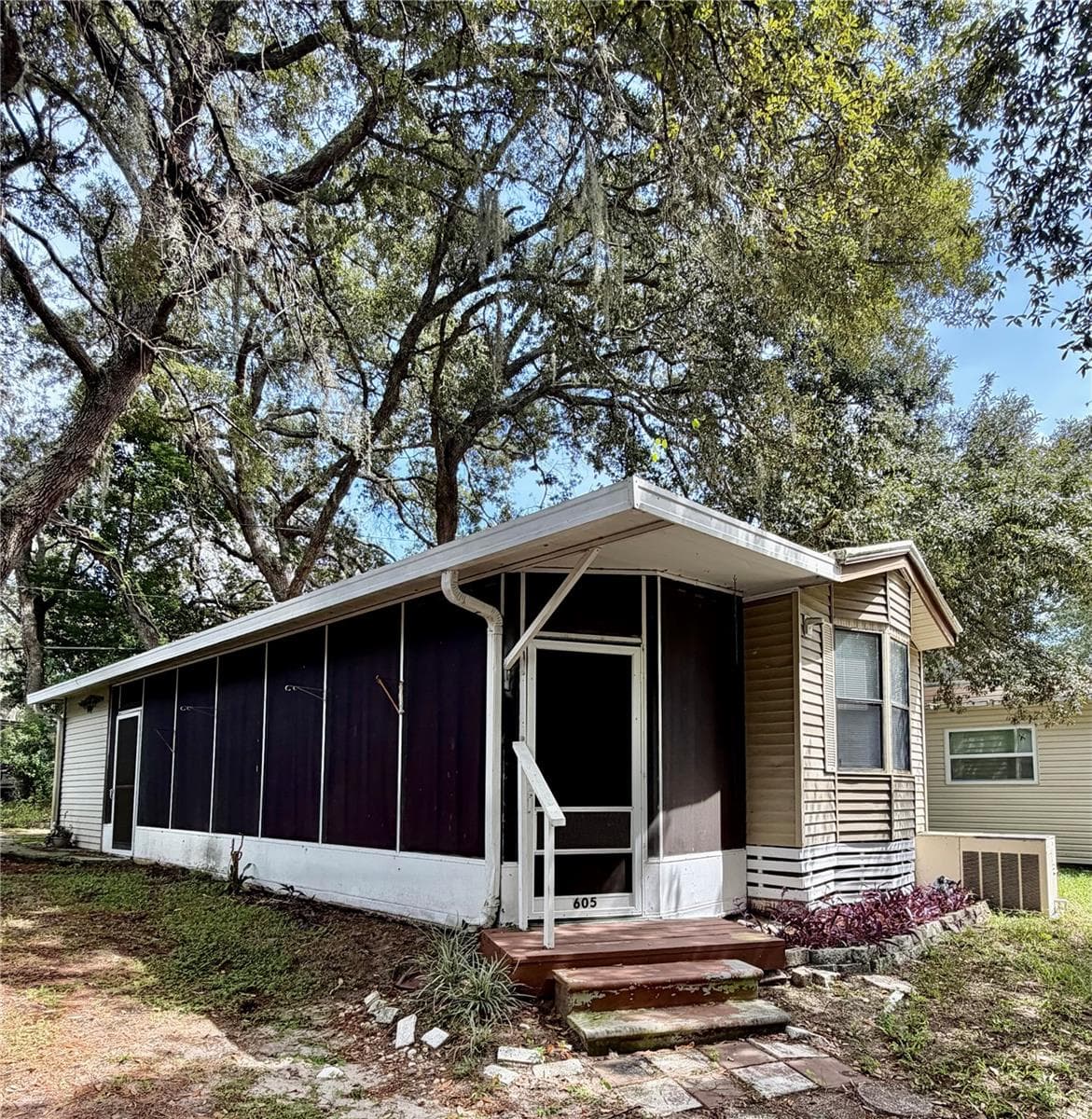 Manufactured Home at 3000 CLARCONA RD #605, APOPKA, photo 2 of 10